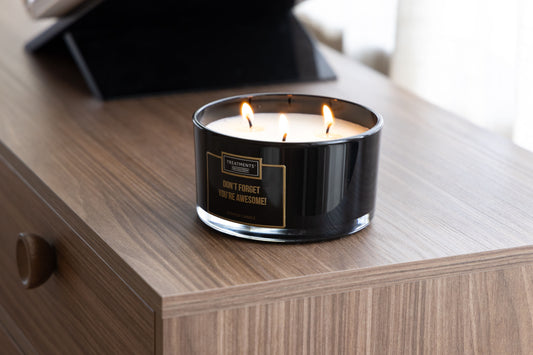 Treatments® - Scented Candle XL - Met Quote - Home is your Comfy Place - 560 gram