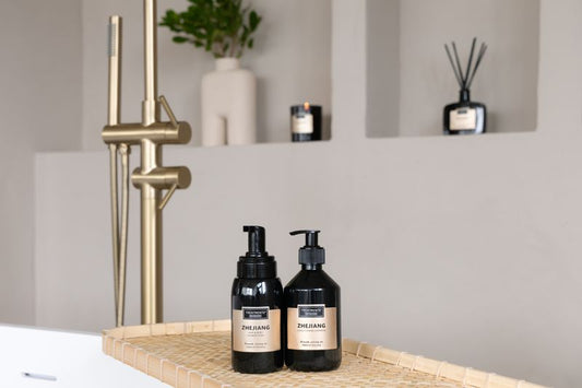 Treatments® - Hair & Body Shower Foam - Zhejiang - 250 ml